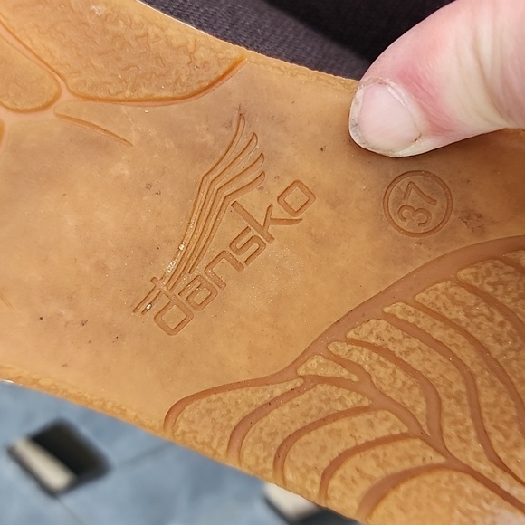 Dansko Olisa black canvas sneaker with silver foil flower floral design size 37 - Picture 7 of 7